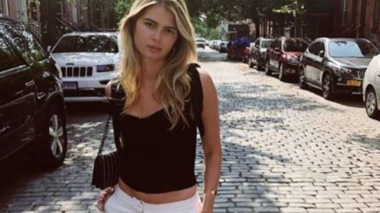 Η υπέροχη κρεβατοκάμαρα της Αμαλίας Κωστοπούλου με το άπλετο φως [Εικόνα]