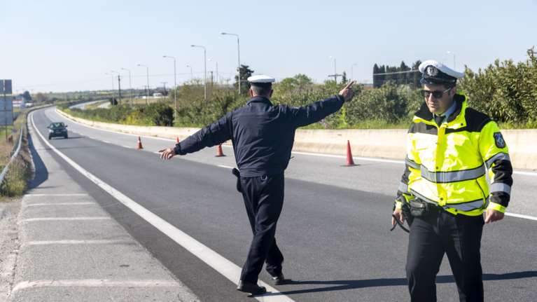 Κορονοϊός: Σε ισχύ τα αυστηρα πρόστιμα στην μετακίνηση- Στους δρόμους 5.000 αστυνομικοί