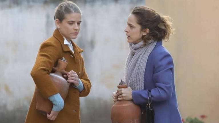 Άγριες Μέλισσες: Ανατρέπονται όλα - Η Δρόσω βρίσκει άλλον πατέρα για το παιδί της - Σε απόγνωση ο Νικηφόρος