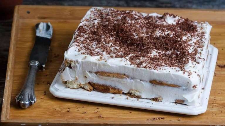 Πανεύκολη συνταγή για τιραμισού χωρίς αυγά - Πολύ ελαφρύ και με ελάχιστα υλικά