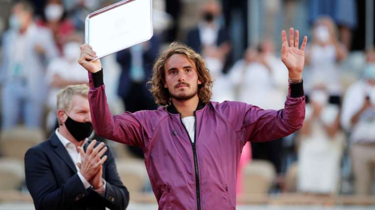 Μητσοτάκης σε Τσιτσιπά και Σάκκαρη: &quot;Η πορεία σας είναι απόδειξη του πόσα μπορεί να πετύχει κανείς με σκληρή δουλειά και αφοσίωση&quot;