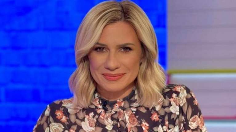 &quot;Μου &#39;χε πει η ψυχίατρος που πήγαινα...&quot;- Η Κατερίνα Καραβάτου μιλά για την απώλεια της μητέρας της