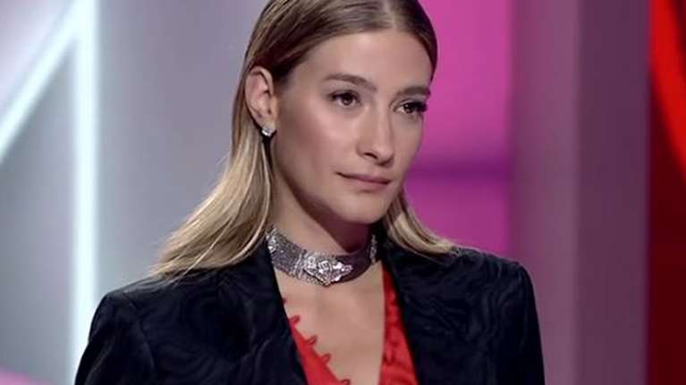 Ισμήνη Παπαβλασοπούλου | Το άρωμα που φορά εδώ και χρόνια μυρίζει ελληνικό καλοκαίρι