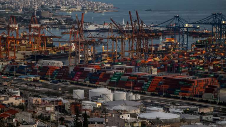 Πειραιάς- Ελευσίνα: Τα λιμάνια που μπορούν να εκτοξέυσουν τη χώρα μας ως κομβικό εμπορικό και γεωπολιτικό πέρασμα