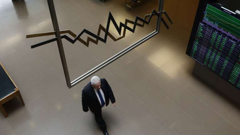 Ευρωπαϊκά χρηματιστήρια: Σε αρνητικό έδαφος κινούνται οι μετοχές