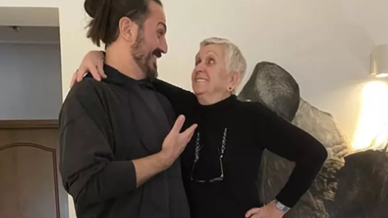 Δημήτρης Μακρυνιώτης: Ποζάρει με τη γλυκύτατη πεθερά του, Κλειώ Μαζωνάκη