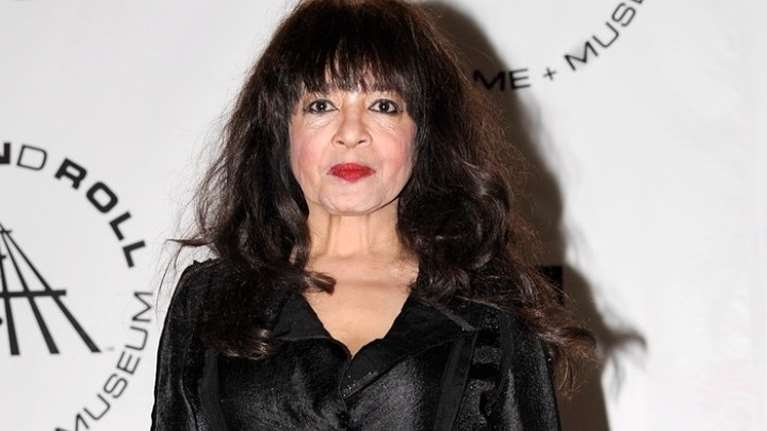 Πέθανε σε ηλικία 78 ετών η θρυλική τραγουδίστρια των Ronettes, Ρόνι Σπέκτορ