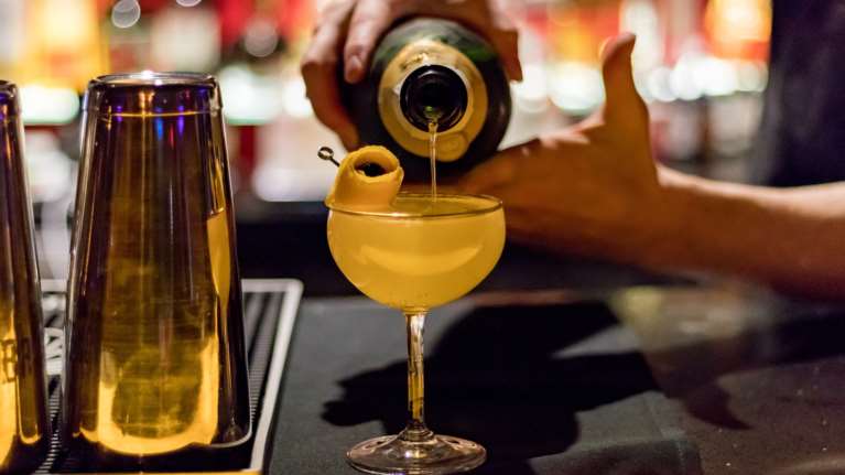 Πτολεμαΐδα: 19χρονη φοιτήτρια κατήγγειλε βιασμό από μπάρμαν μέσα σε αποθήκη - Συνελήφθη ο 21χρονος