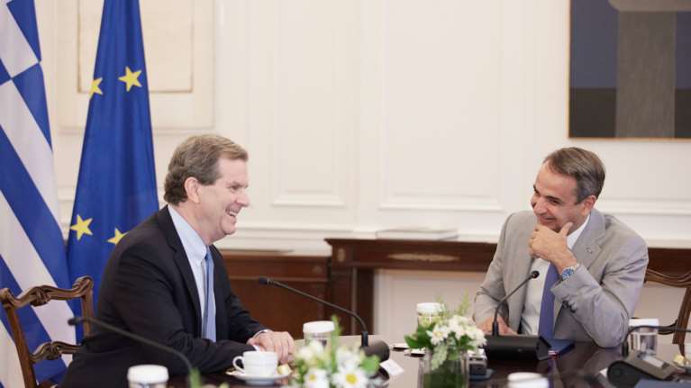 Συνάντηση Μητσοτάκη με τον επικεφαλής της Αμερικανικής Εβραϊκής Επιτροπής: Επεκτείνονται οι σχέσεις Ελλάδας - ΗΠΑ