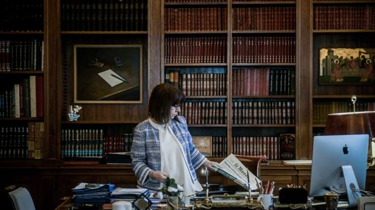 Κατερίνα Σακελλαροπούλου: Οι αγαπημένες της συνήθειες με το πολύ πρωινό ωράριο και τη γαλλική Monde