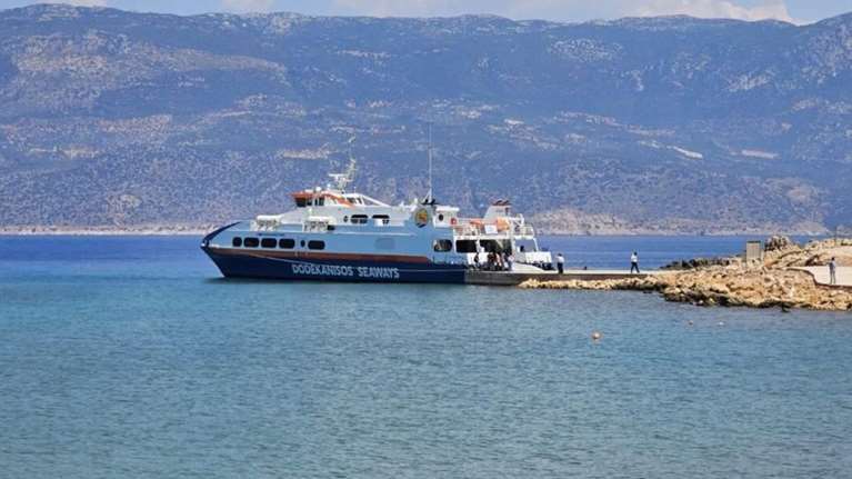 Λιμάνι στη Ρω: Για πρώτη φορά πλοίο στο νησί - Το πρώτο δοκιμαστικό δρομολόγιο