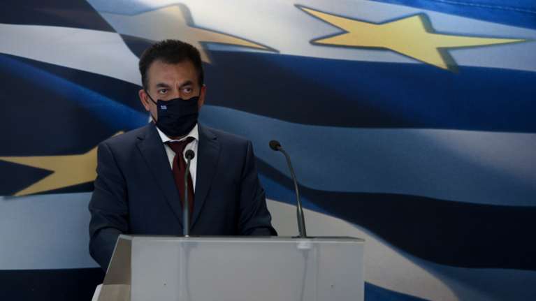 Έτσι θα γίνουν 100 χιλιάδες προσλήψεις- "Χάρισμα" οι ασφαλιστικές εισφορές για να μειωθεί η ανεργία