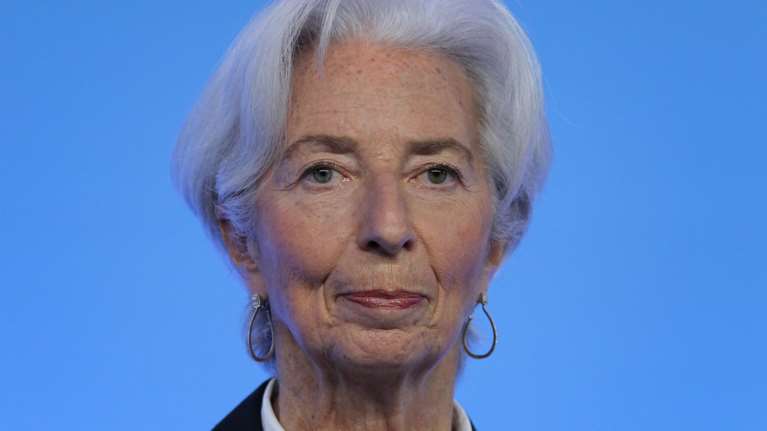 Η ΕΚΤ αυξάνει τα επιτόκια κατά 0,50% και η  Λαγκάρντ προαναγγέλλει νέα σημαντική αύξησή τους