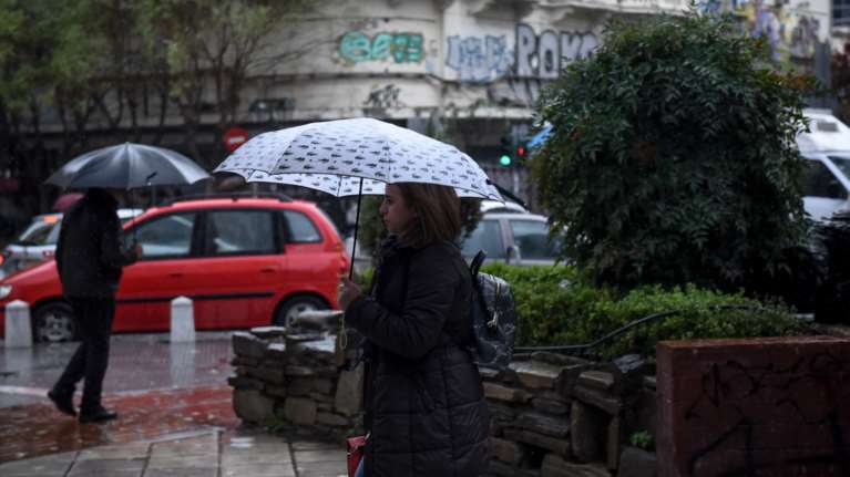 Νέο κύμα κακοκαιρίας με ισχυρές βροχές και καταιγίδες