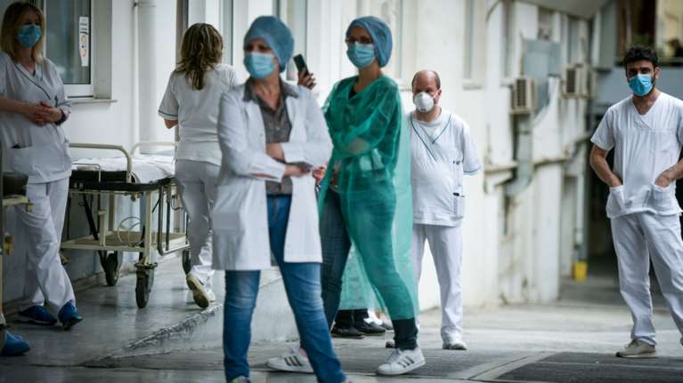 Κορονοϊός: Πάνω από 2.500.000 τα κρούσματα σε όλο τον κόσμο, 172.551 οι θάνατοι