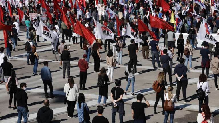 Ενοχλημένος ο Χαρδαλιάς με τη συγκέντρωση του ΠΑΜΕ την Πρωτομαγιά: &quot;Κάποιοι μας αγνόησαν&quot;