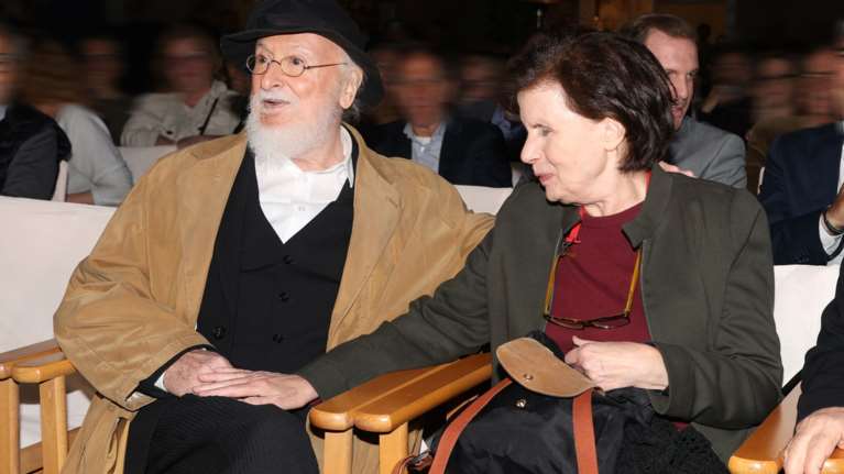 Η μαγική βραδιά στο Μουσείο Μπενάκη: Το χαμένο φιλμ του Λάκη Παπαστάθη και ο Διονύσης Σαββόπουλος