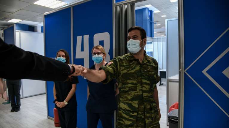 Κυβερνητικός εκπρόσωπος: Μέσα σε μια εβδομάδα κλείστηκαν 149.000 νέα ραντεβού εμβολιασμού