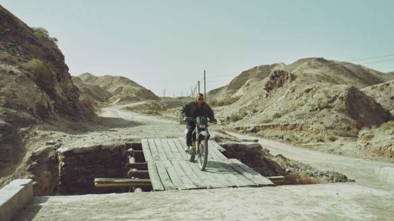 Anime, αγωνιώδες δικαστικά δράματα και μια ερωτευμένη εξωτική χορεύτρια στις καλύτερες ταινίες της εβδομάδας