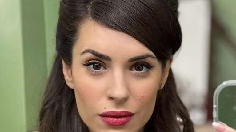 Ιζαμπέλλα Φούλοπ: Αυτή είναι η γυμναστική που της έχει χαρίσει τους καλοσχηματισμένους κοιλιακούς της