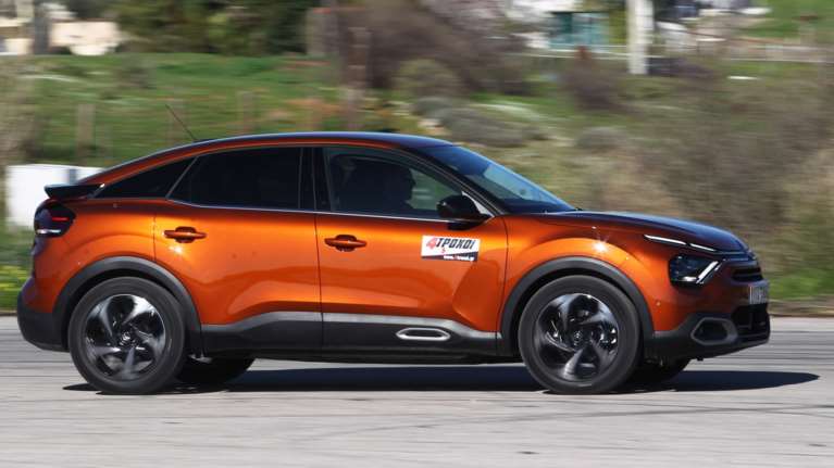 Citroen C4 C-Cross: Οδηγούμε το βενζινοκίνητο και το ηλεκτρικό μοντέλο