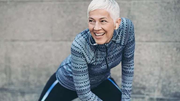 Πώς να αποφύγεις τους χρόνιους μυοσκελετικούς πόνους όσο μεγαλώνεις