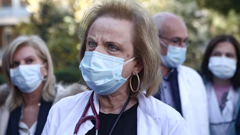 Παγώνη: Δεν πρέπει να τιμωρήσουμε τους εμβολιασμένους με νέο "lockdown"