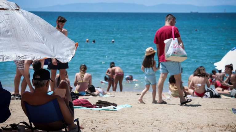 Το καλοκαίρι έφτασε: Στους 33 βαθμούς η θερμοκρασία