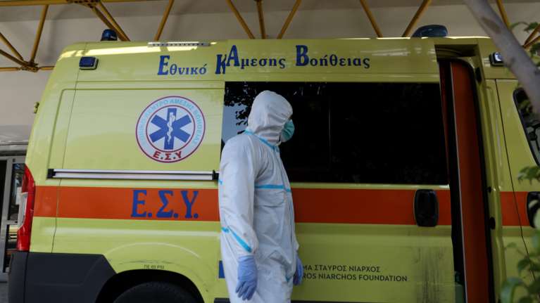 Βόλος: Νεκρός 47χρονος στρατιωτικός στο σπίτι του - Ήταν θετικός στον κορονοϊό