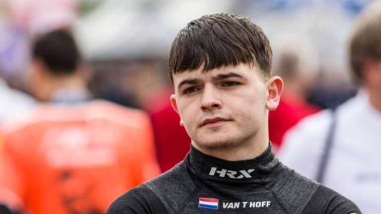 Βαρύ πένθος στον μηχανοκίνητο αθλητισμό: Σκοτώθηκε 18χρονος οδηγός κατά τη διάρκεια αγώνα [βίντεο]