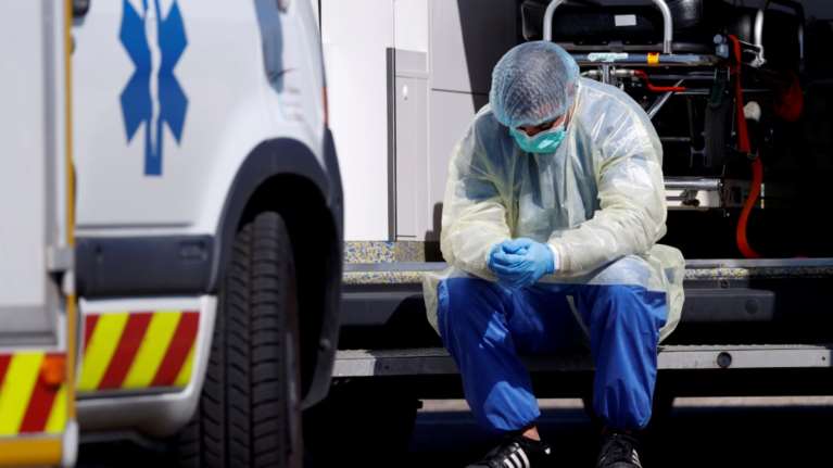 Παρατείνεται η καραντίνα στη Γαλλία - Νέο διάγγελμα Μακρόν