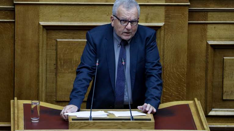 Καθηγητής Στεφανάδης: Ανησυχητικό ότι το 28% των θυμάτων του κορονοϊού καταλήγουν από καρδιά