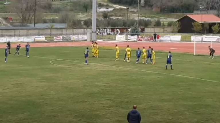 Στα... χνάρια του: Γκολάρα με απευθείας φάουλ από τον αδερφό του Κώστα Φορτούνη [βίντεο]