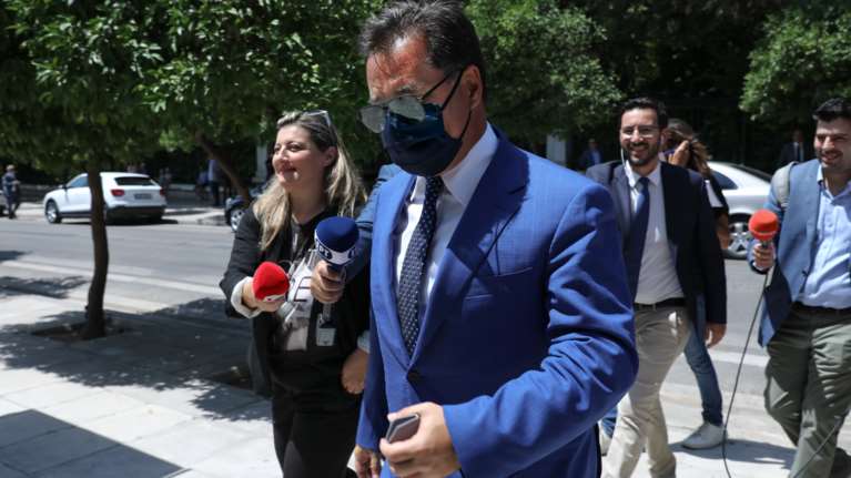 Γεωργιάδης: Πολύ αυστηρότερη η λειτουργία των καταστημάτων σε σχέση με τον Ιούνιο