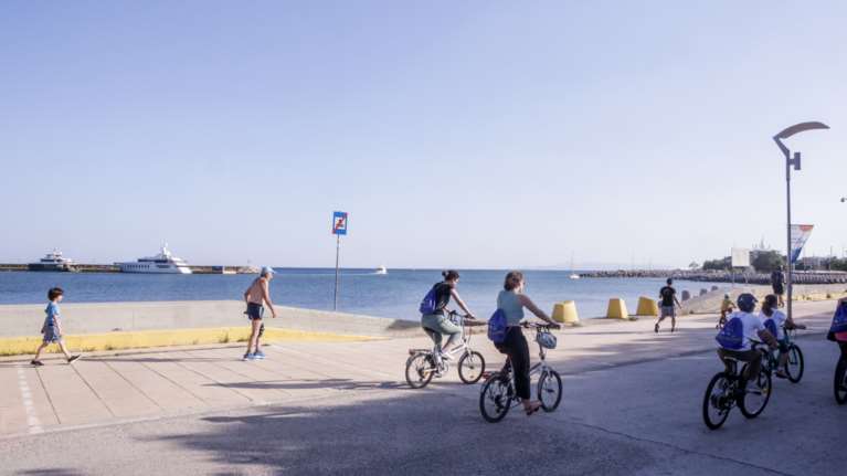 Γαλιατσάτος: "Ο κορονοϊός θα ζήσει μαζί μας" – Προσοχή και όχι φόβος για την ευλογιά των πιθήκων