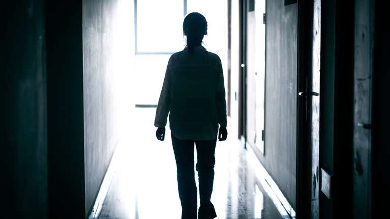 Βύρωνας: Τι είναι το ναρκωτικό σίσα που έστειλε σε κώμα τη 16χρονη - Γιατί ονομάζεται η &quot;κοκαΐνη των φτωχών&quot;