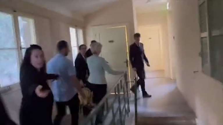 Ισραήλ: Φον ντερ Λάιεν και Μέτσολα  σπεύδουν στο καταφύγιο μόλις ηχούν οι σειρήνες αεροπορικής επιδρομής [βίντεο]