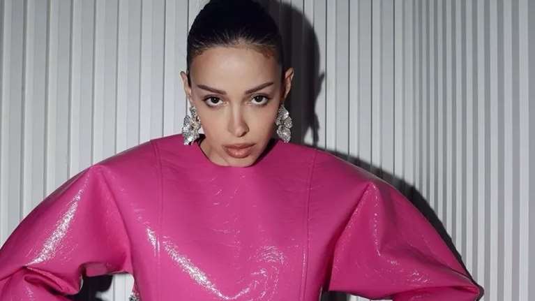 Η Ελένη Φουρέιρα μας δείχνει το σώμα της ένα μήνα μετά τη γέννα: Τα πρώτα της γενέθλια ως μαμά