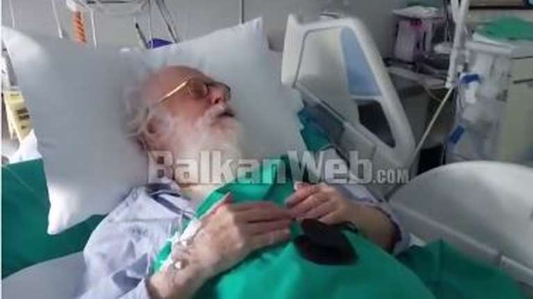 Κορονοϊός: Συγκλονίζει ο Αρχιεπίσκοπος Αναστάσιος από τη ΜΕΘ - &quot;Να προσέχετε, ο ιός είναι επικίνδυνος&quot; [βίντεο]