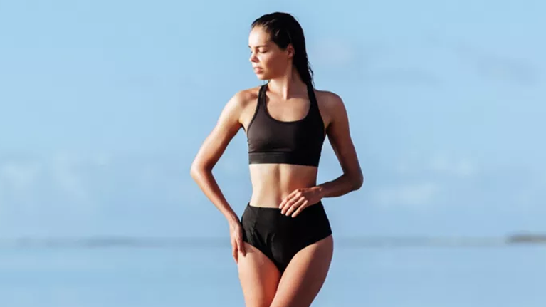 Αυτό είναι το μαγιό που ταιριάζει σε όλες τις γυναίκες και θα φοράς για χρόνια