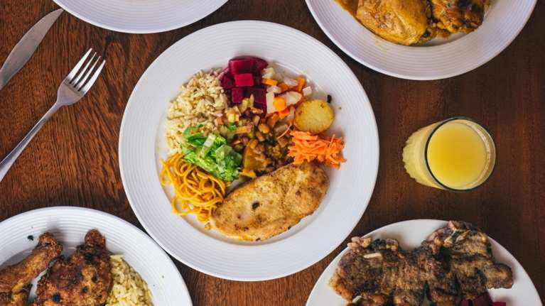 Τα 4 μοντέλα διατροφής που συνδέονται με τη μακροζωία σύμφωνα με το Πανεπιστήμιο Harvard