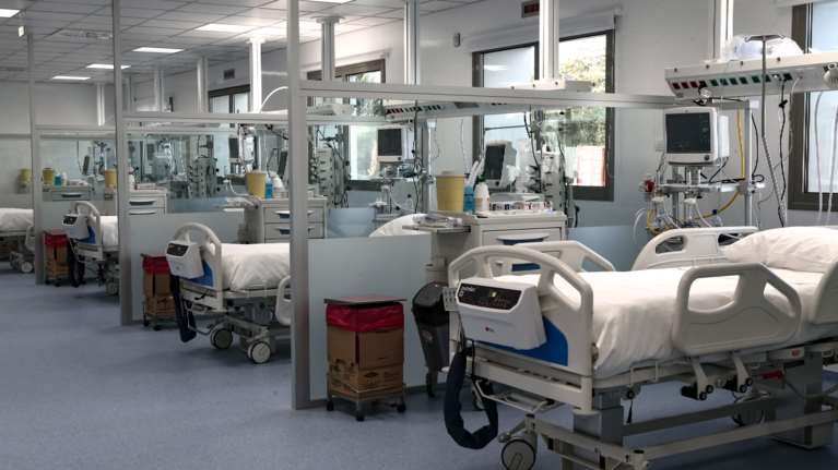 Κορονοϊός: Στο 60% πλέον η πληρότητα των ΜΕΘ Θεσσαλονίκης - Βελτιώνεται η εικόνα