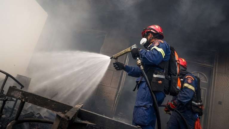 Τραγωδία στην Ιεράπετρα: Νεκρή γυναίκα μετά από φωτιά στο σπίτι της