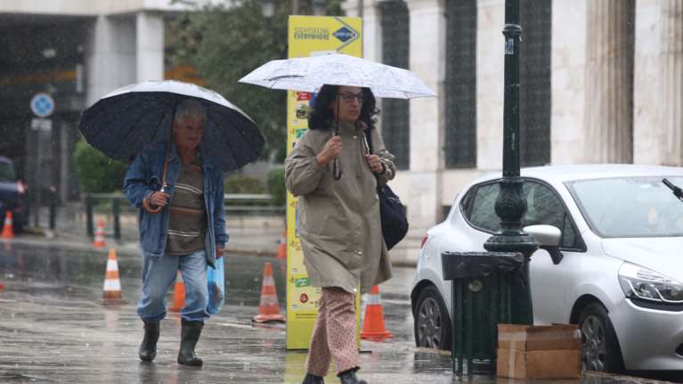 Βελτιώνεται ο καιρός την Τρίτη - Που θα σημειωθούν βροχές