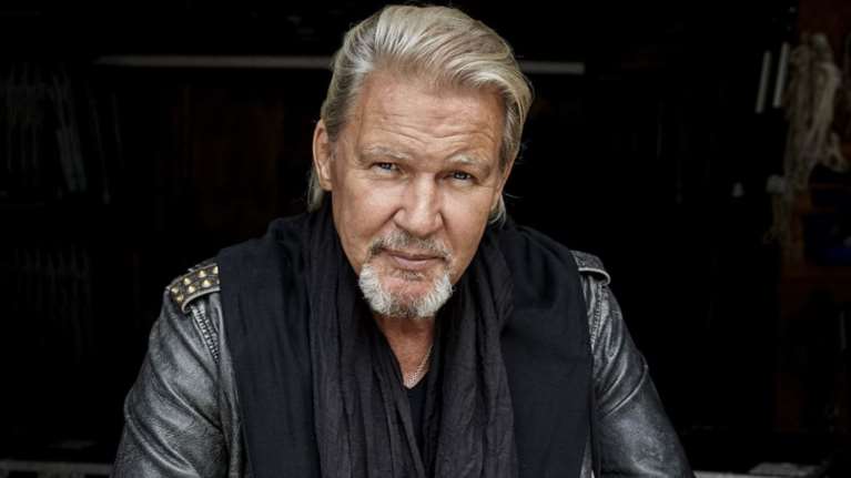 Johnny Logan: Ο θρύλος της Eurovision έρχεται στην Αθήνα