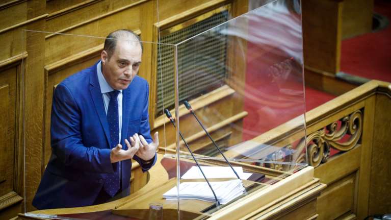 Παραλήρημα Βελόπουλου: Υπουργός χασισεμπορίου και χασισοποτείου ο Γεωργιάδης- Υπερ οπλοκατοχής και θανατικής ποινής