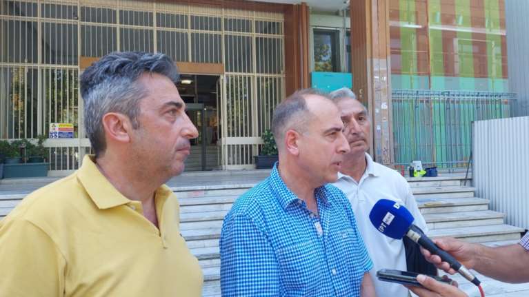 Τέμπη: Εξώδικο στον Περιφερειάρχη Θεσσαλίας κατέθεσαν οι γονείς των θυμάτων της τραγωδίας