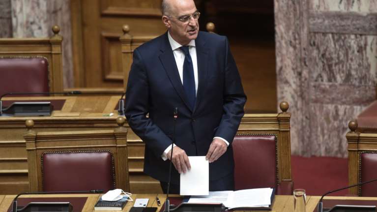 Δένδιας για διερευνητικές επαφές με Τουρκία: Mε διάλογο λύνονται τα προβλήματα, όχι με απειλές πολέμου