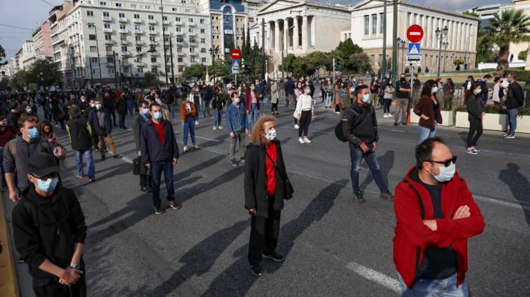 Ερευνα Εισαγγελέα για τη διαδήλωση του ΚΚΕ στο Πολυτεχνείο και τα &quot;happening&quot; Τσίπρα και Βαρουφάκη