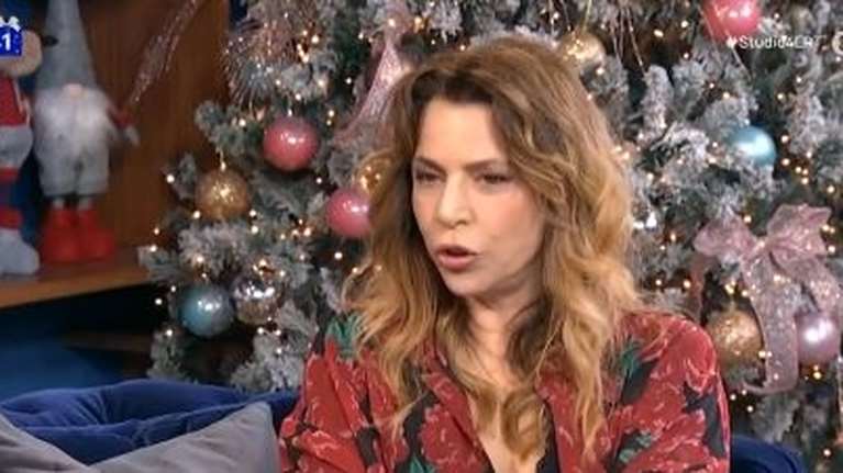 Δήμητρα Παπαδοπούλου: Έπαθα &quot;γυναίκα&quot;, τώρα βάφομαι και κάνω μπούκλα